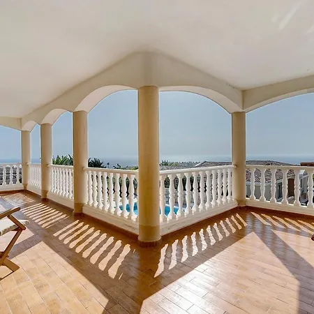 Luxury El Mirador