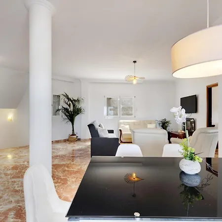 Luxury El Mirador *